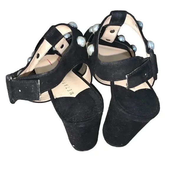 Metaphor Women's Peony Black T-Strap Sandal - Picture 4 of 4